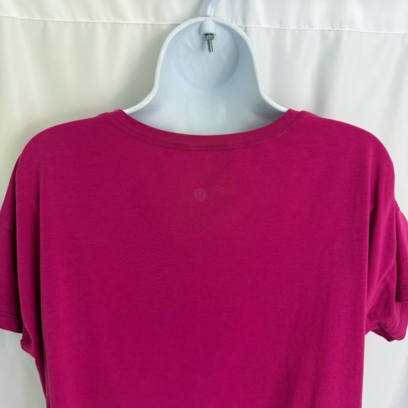 Lululemon Pink Cropped Tee Size X-Large - Picture 6 of 10